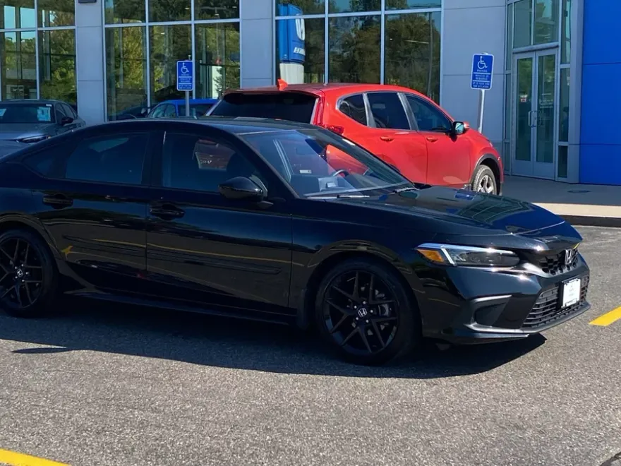 2023 Honda Civic Sport Hatchback photo 1