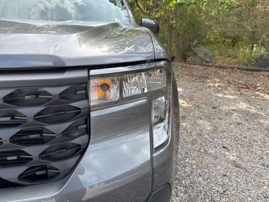 2025 Ford Maverick XLT photo 1
