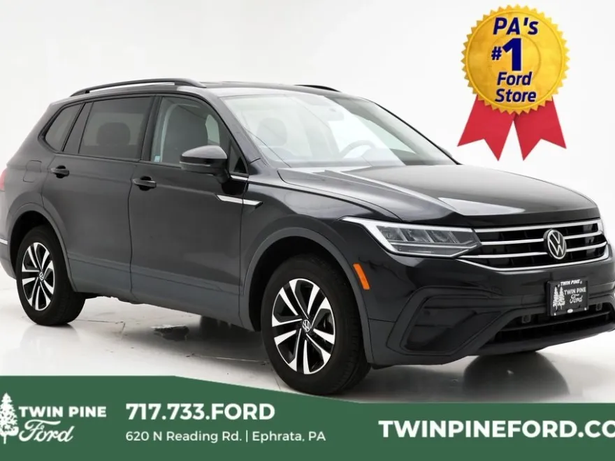 2022 Volkswagen Tiguan S photo 1