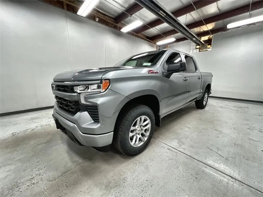 2025 Chevrolet Silverado 1500 RST photo 1