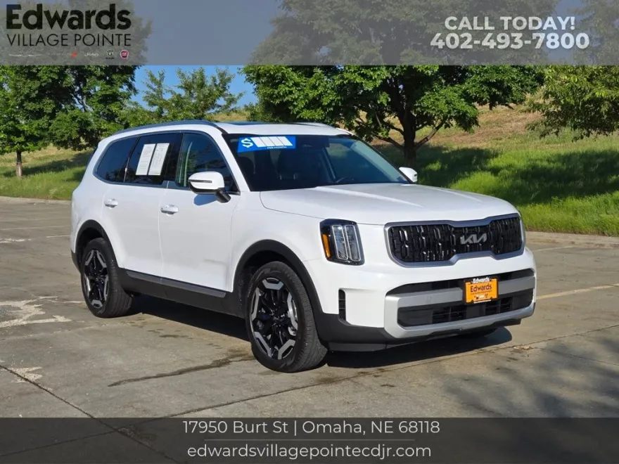 2025 Kia Telluride EX photo 1