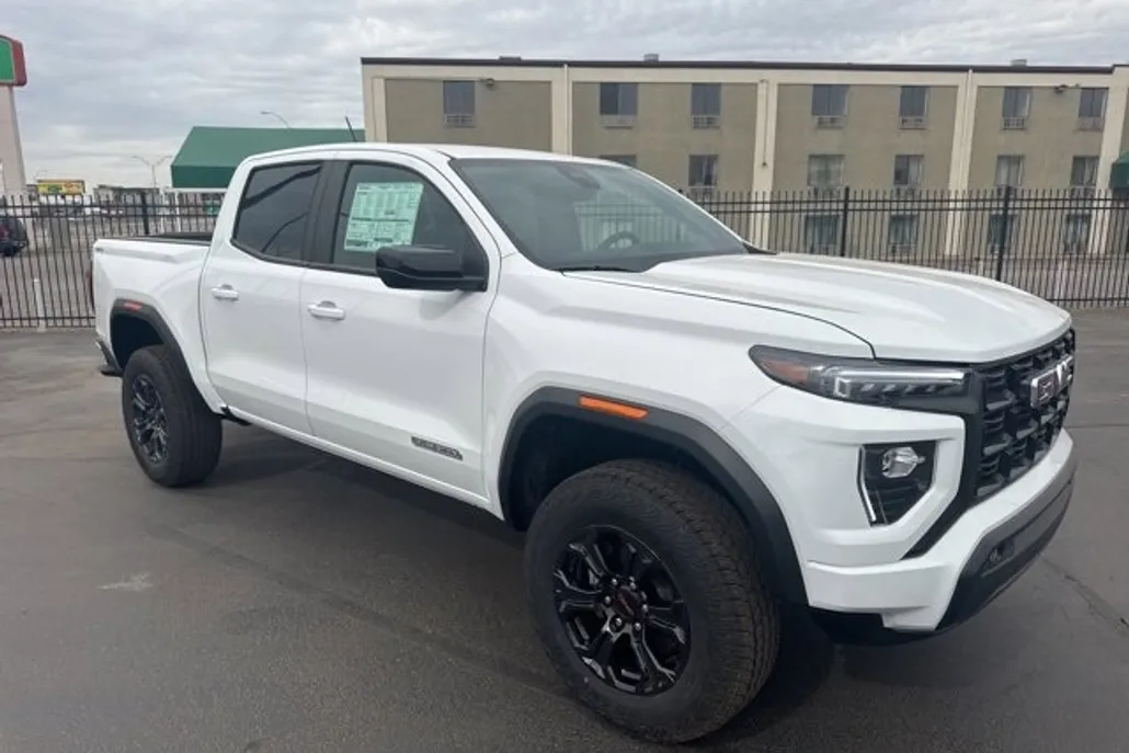 2025 Gmc Canyon Elevation photo 1