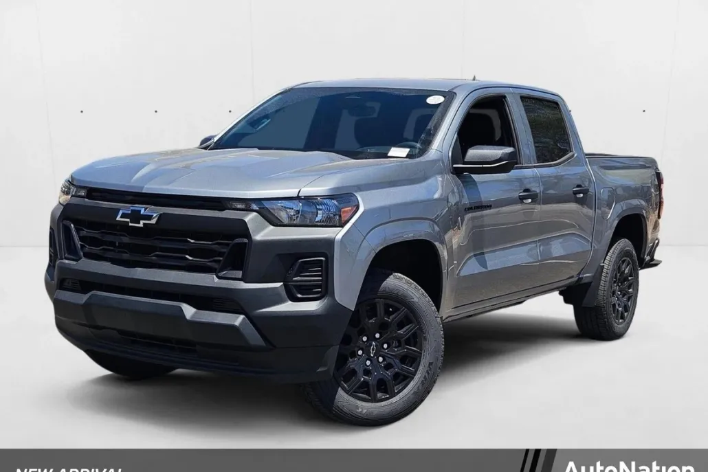 2026 Chevrolet Colorado Work Truck photo 1