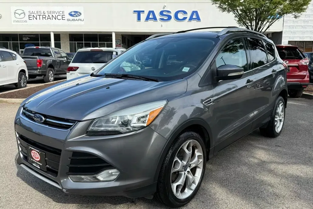 2013 Ford Escape Titanium photo 1