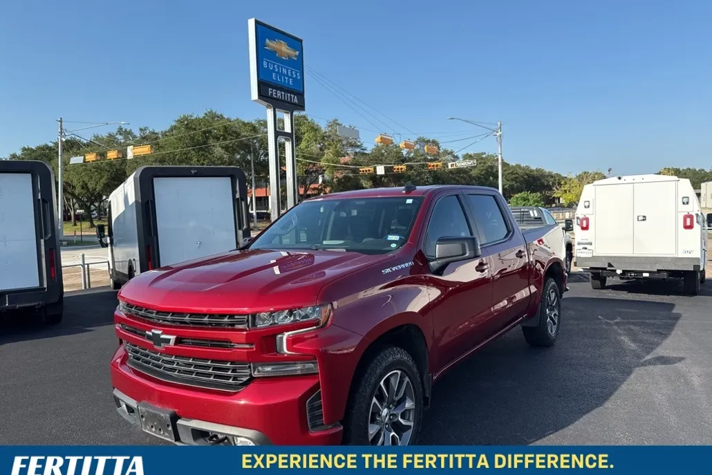 2022 Chevrolet Silverado 1500 RST photo 1