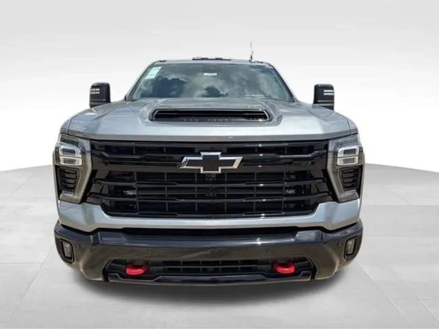 2025 Chevrolet Silverado 2500HD LTZ photo 1