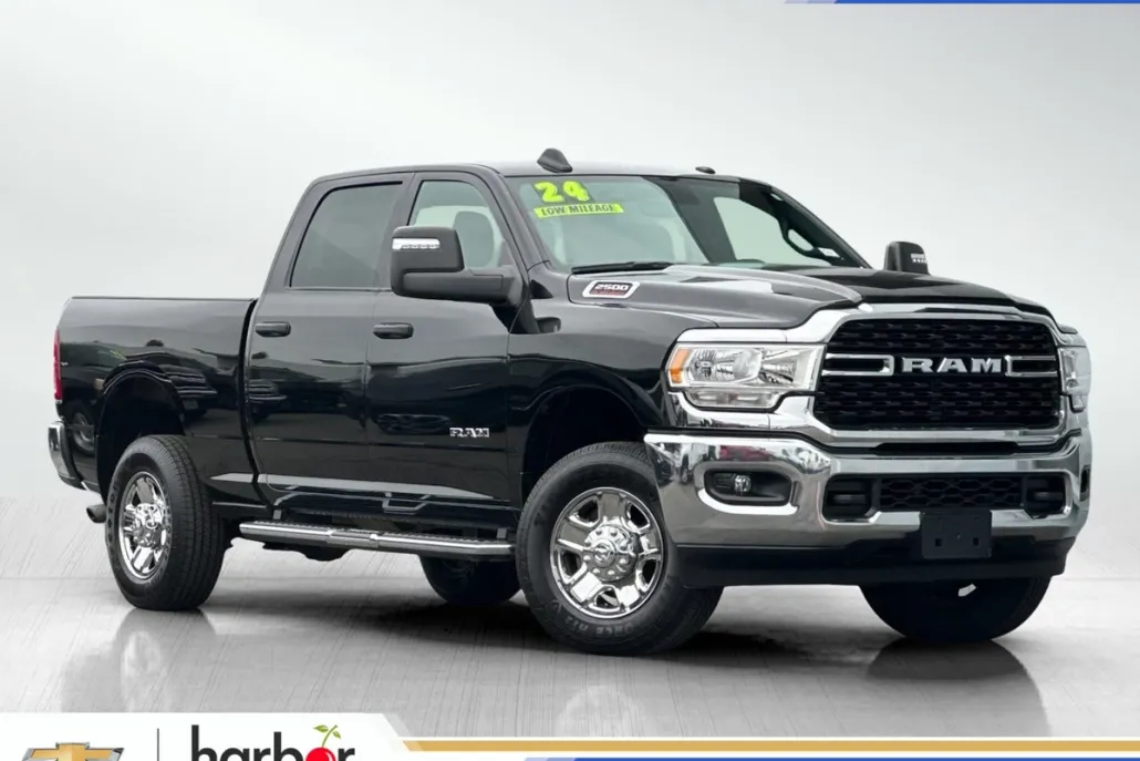 2024 Ram 2500 Big Horn photo 1