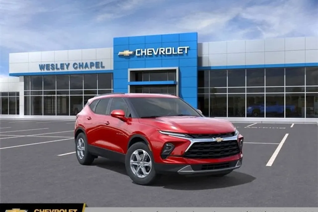 2025 Chevrolet Blazer 2LT photo 1