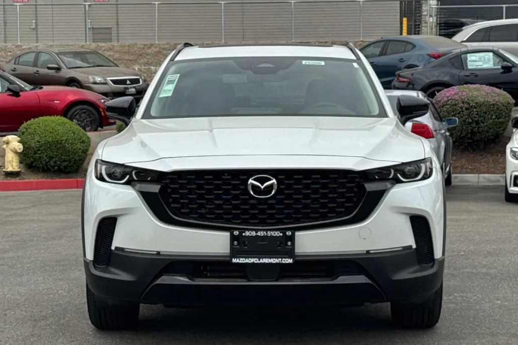 2025 Mazda CX-50 Premium photo 1