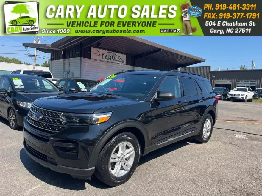2020 Ford Explorer XLT photo 1