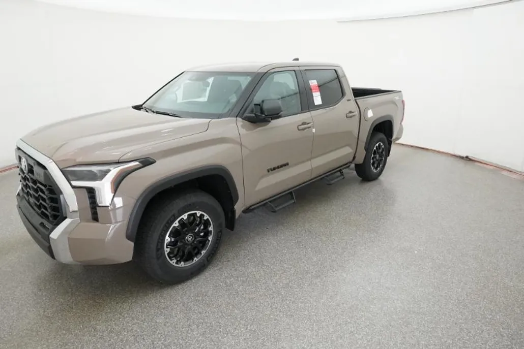 2026 Toyota Tundra SR5 CrewMax photo 1