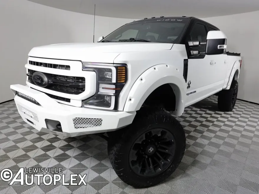 2022 Ford F-250 Lariat photo 1