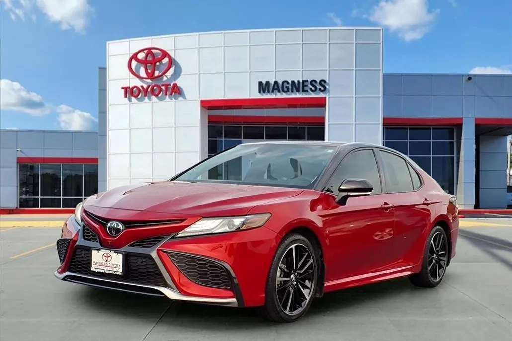 2024 Toyota Camry XSE V6 photo 1