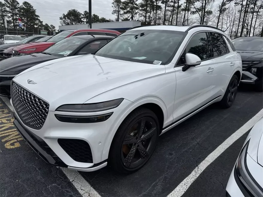 2024 Genesis GV70 3.5T Sport Advanced photo 1