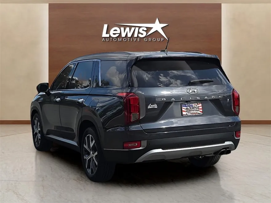 2020 Hyundai Palisade SEL photo 1