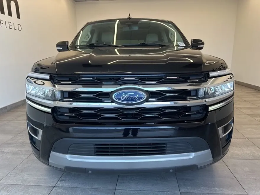 2024 Ford Expedition Limited photo 1