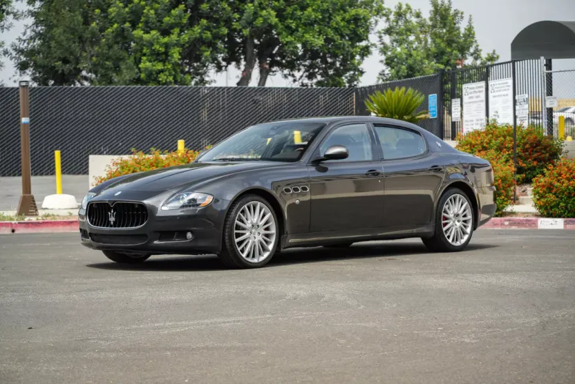 2012 Maserati Quattroporte Sport GT photo 1
