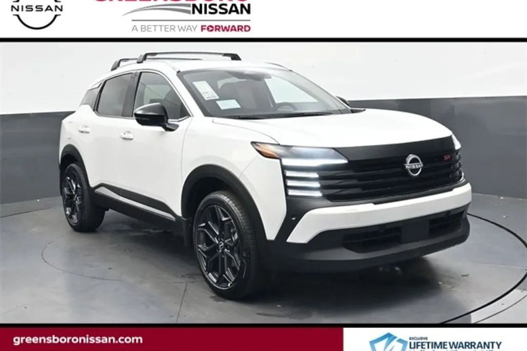 2026 Nissan Kicks SR photo 1