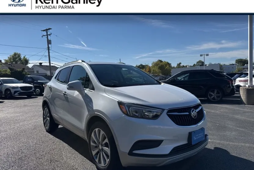 2017 Buick Encore Preferred photo 1
