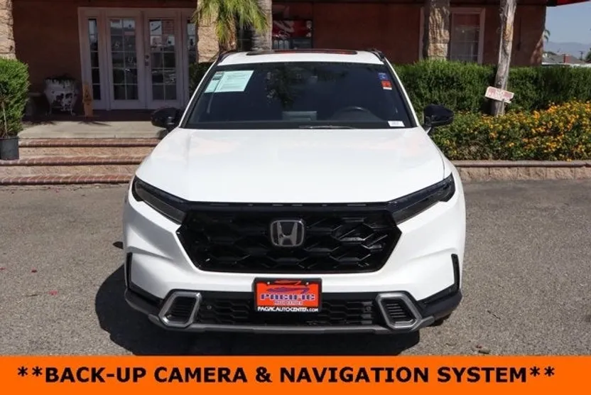 2023 Honda CR-V Hybrid Sport Touring photo 1