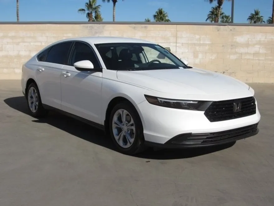 2025 Honda Accord LX photo 1