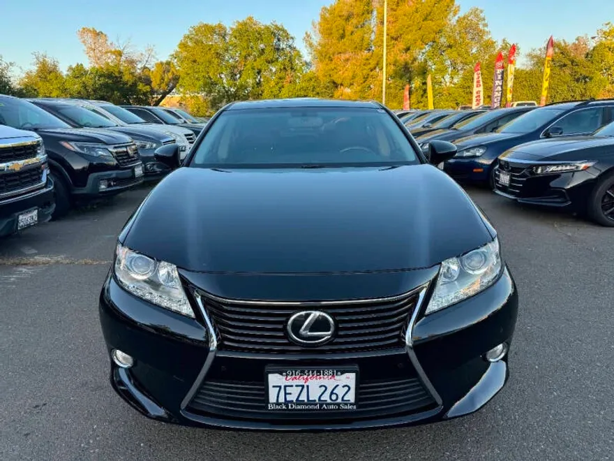 2014 Lexus ES 350 photo 1