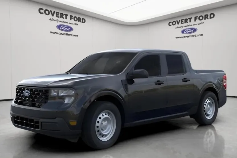 2025 Ford Maverick XL photo 1