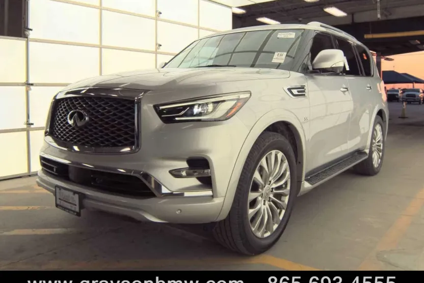 2020 Infiniti QX80 Luxe photo 1