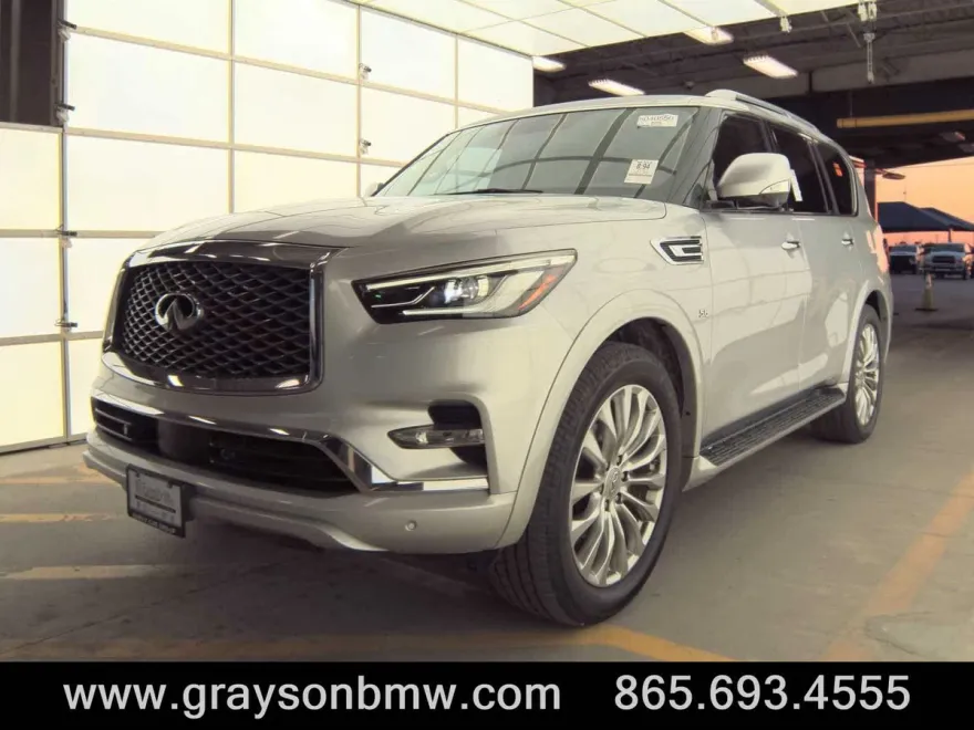2020 Infiniti QX80 Luxe photo 1