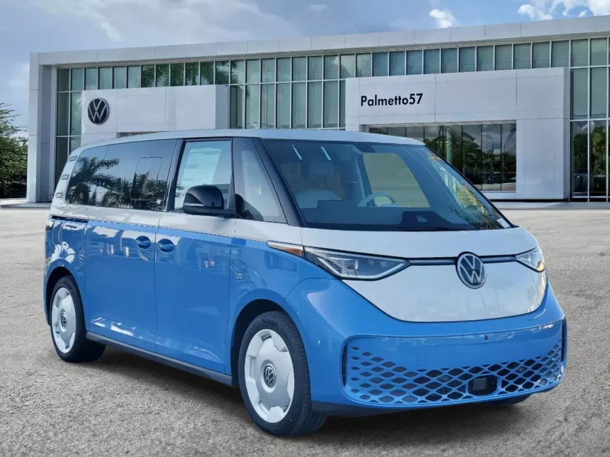 2025 Volkswagen ID. Buzz photo 1