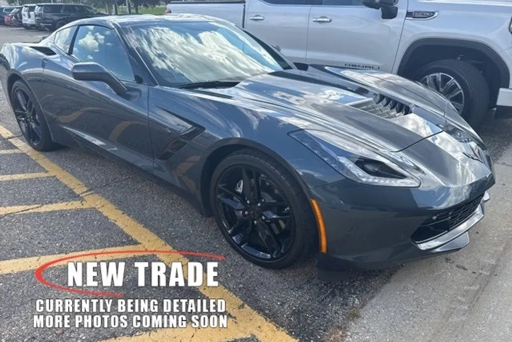 2019 Chevrolet Corvette Stingray 1LT photo 1