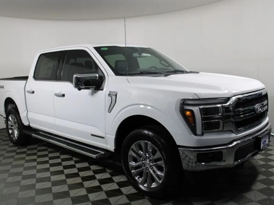 2025 Ford F-150 Lariat photo 1
