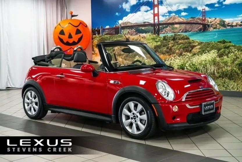 2005 Mini Cooper Convertible S photo 1