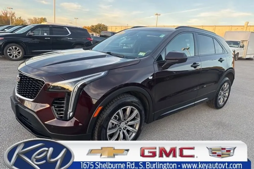 2020 Cadillac XT4 Sport photo 1