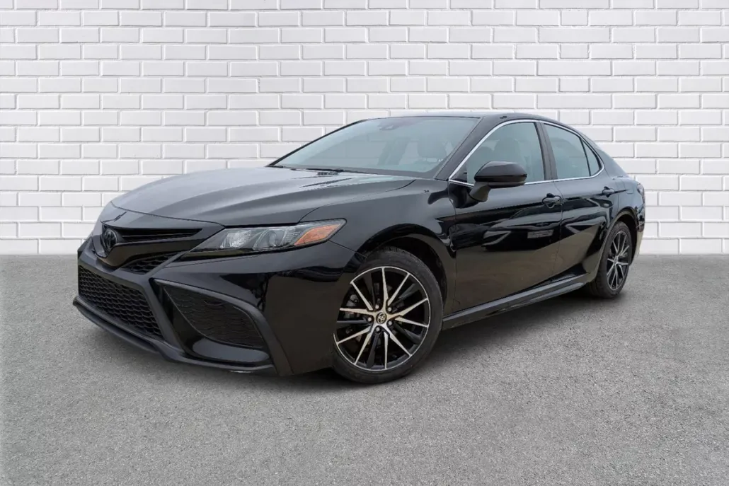 2021 Toyota Camry SE photo 1