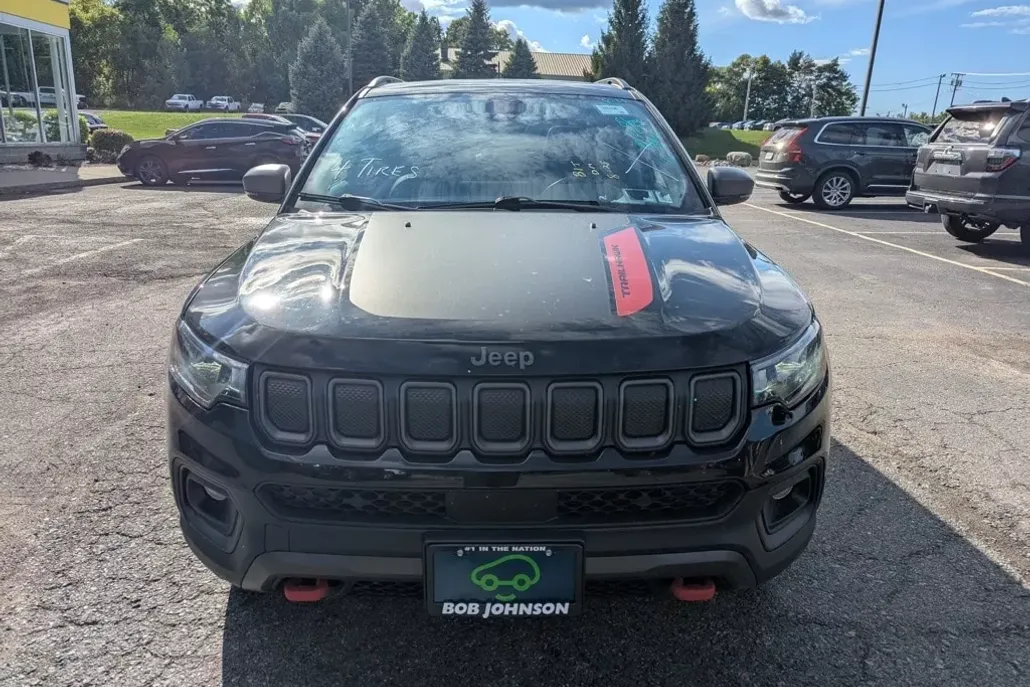 2022 Jeep Compass Trailhawk photo 1