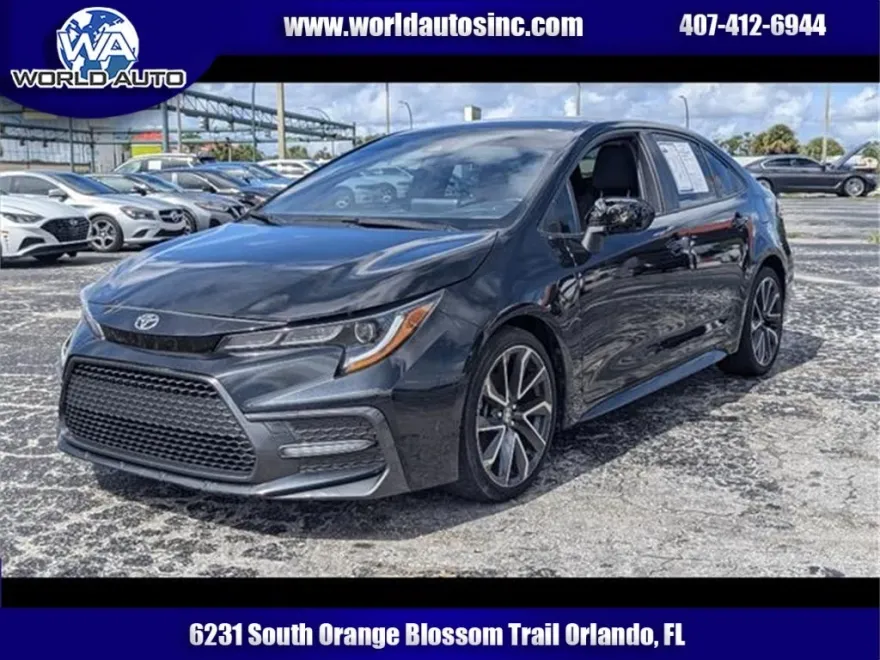 2022 Toyota Corolla SE photo 1