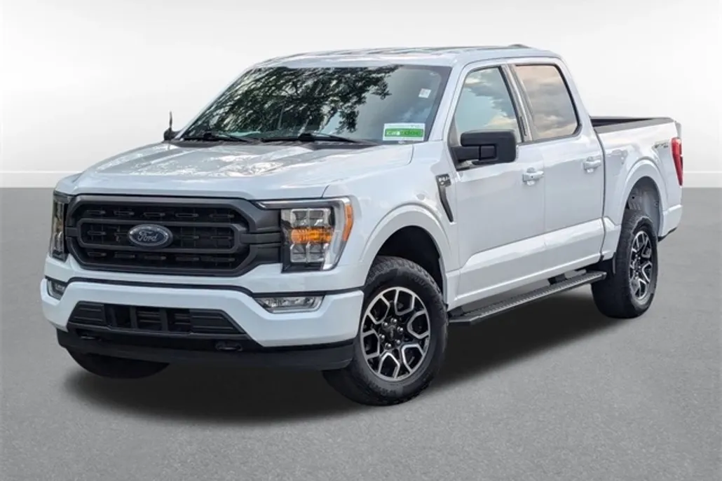 2023 Ford F-150 XLT photo 1