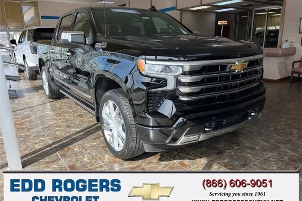 2025 Chevrolet Silverado 1500 High Country photo 1