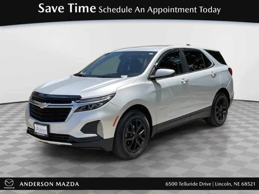 2022 Chevrolet Equinox LT photo 1