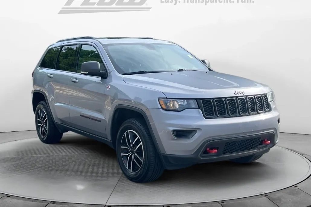 2020 Jeep Grand Cherokee Trailhawk photo 1