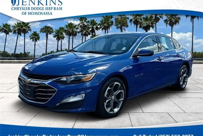 2023 Chevrolet Malibu 1LT photo 1