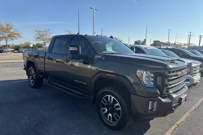 2023 Gmc Sierra HD AT4 photo 1