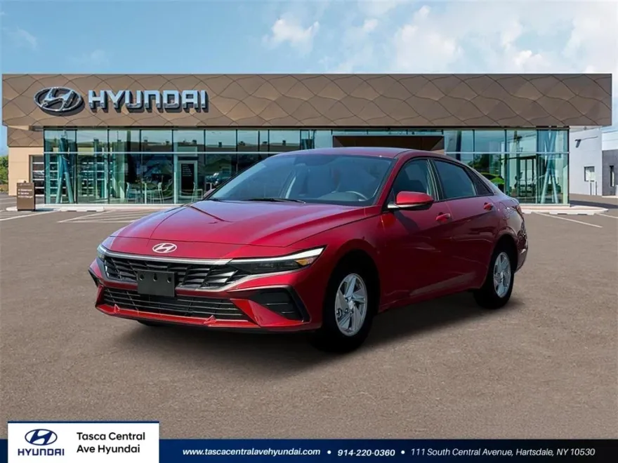 2025 Hyundai Elantra SE photo 1