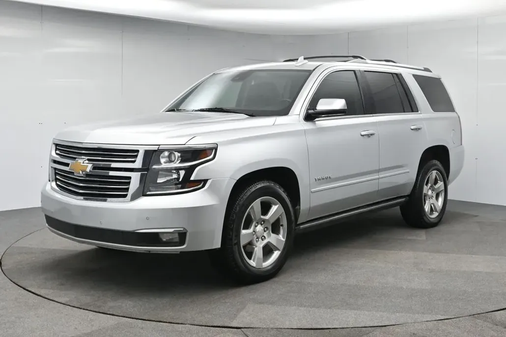 2020 Chevrolet Tahoe Premier photo 1