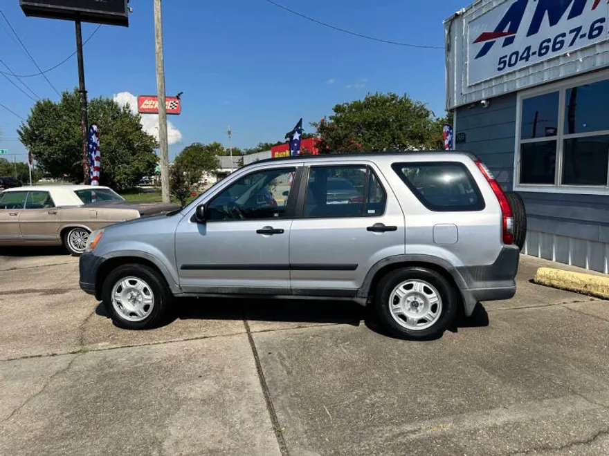 2005 Honda CR-V LX photo 1
