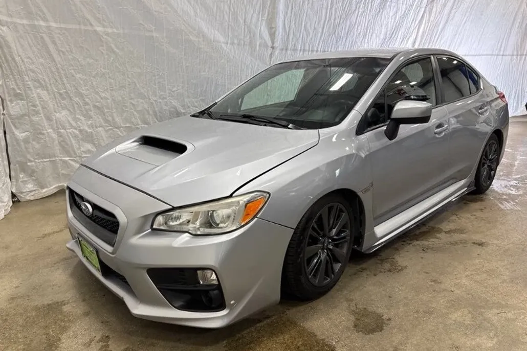 2016 Subaru WRX Base photo 1
