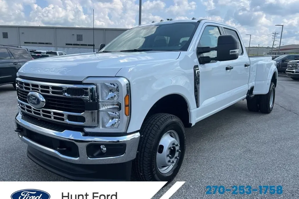 2025 Ford F-350 XLT photo 1