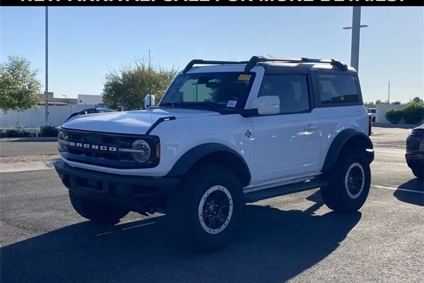 2022 Ford Bronco Outer Banks photo 1