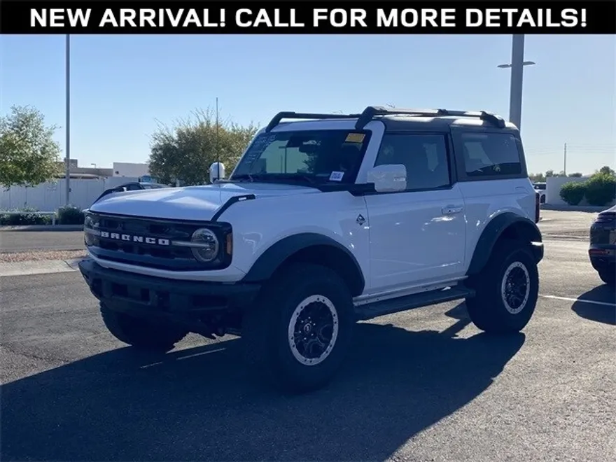 2022 Ford Bronco Outer Banks photo 1